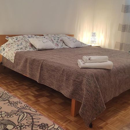 Apartment Irene Pula Zewnętrze zdjęcie